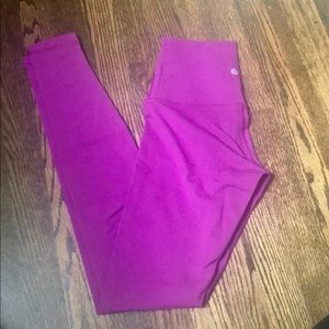 Lululemon women’s high rise legging